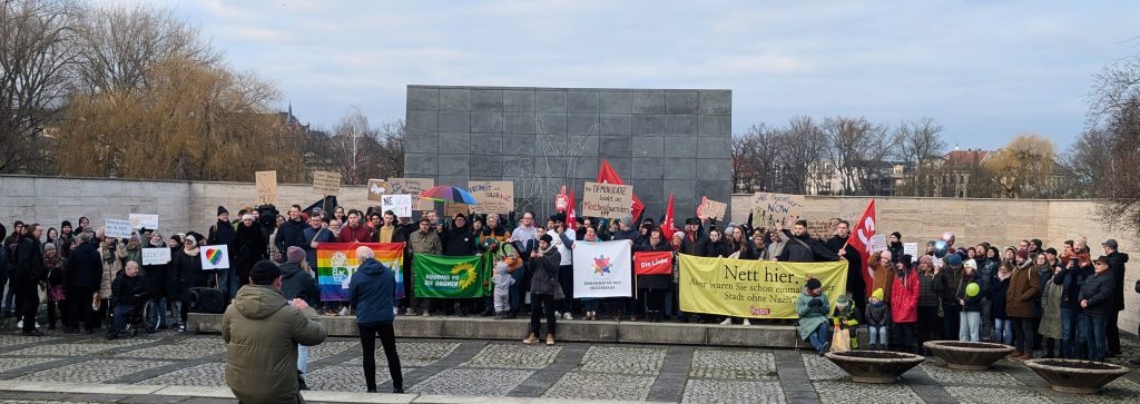 Demo 01-02-2025 in Zwickau - Wir lassen die Demokratie nicht im Stich 